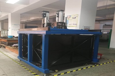 桩靴试验台案例